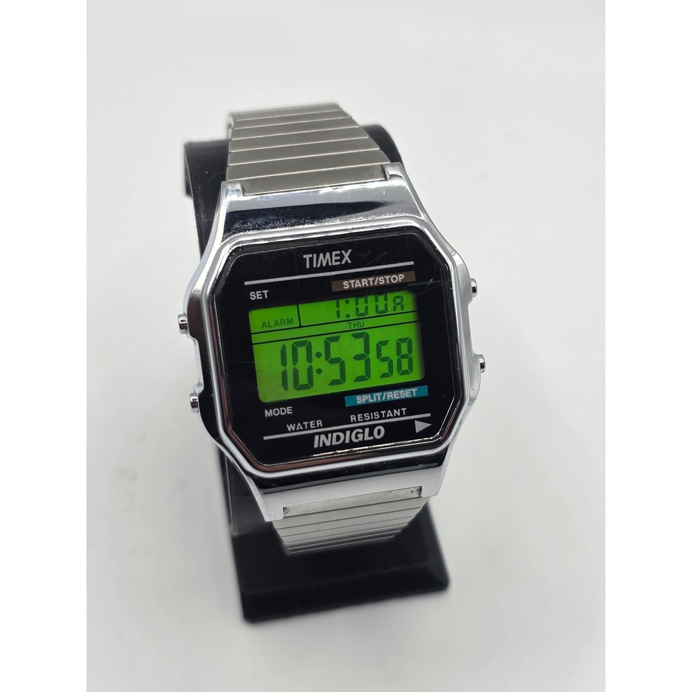 Timex T80 Digital Watch Silver Tone Stainless Steel Expansion Band Indiglo Alarm